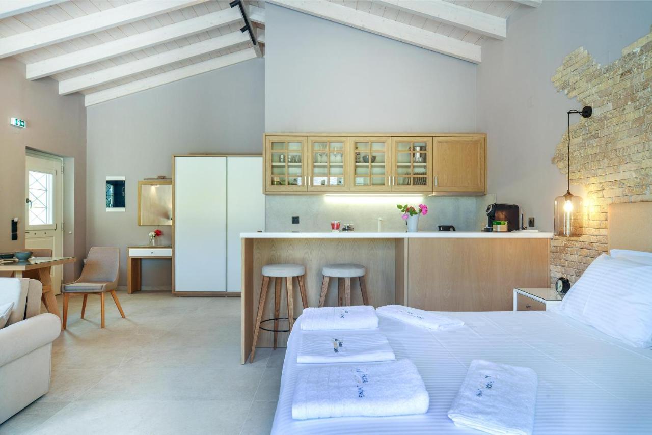 Paxos Luxury Living Junior Suites جايوس المظهر الخارجي الصورة
